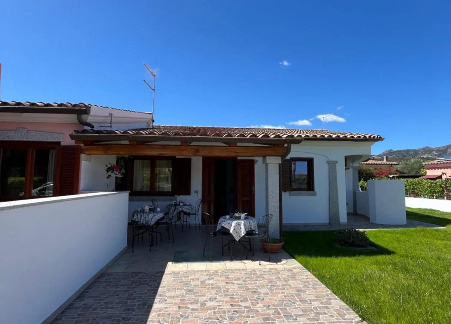 B&Bcoccole San Teodoro  Bed & Breakfast