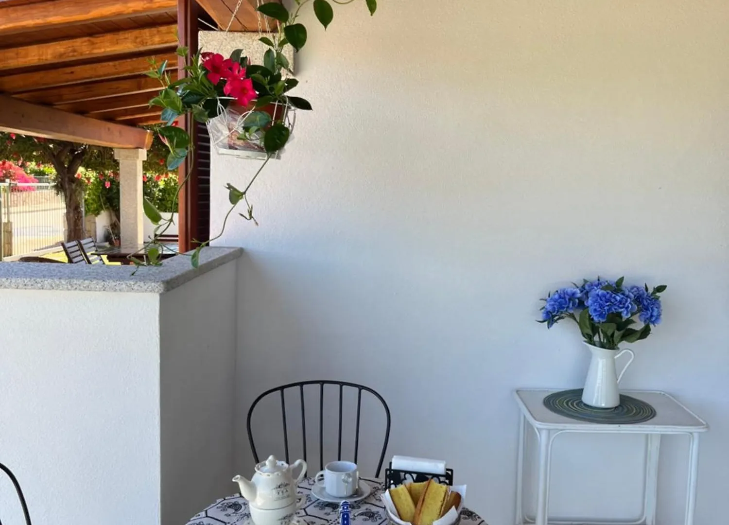 Bed & Breakfast B&Bcoccole San Teodoro  Italy